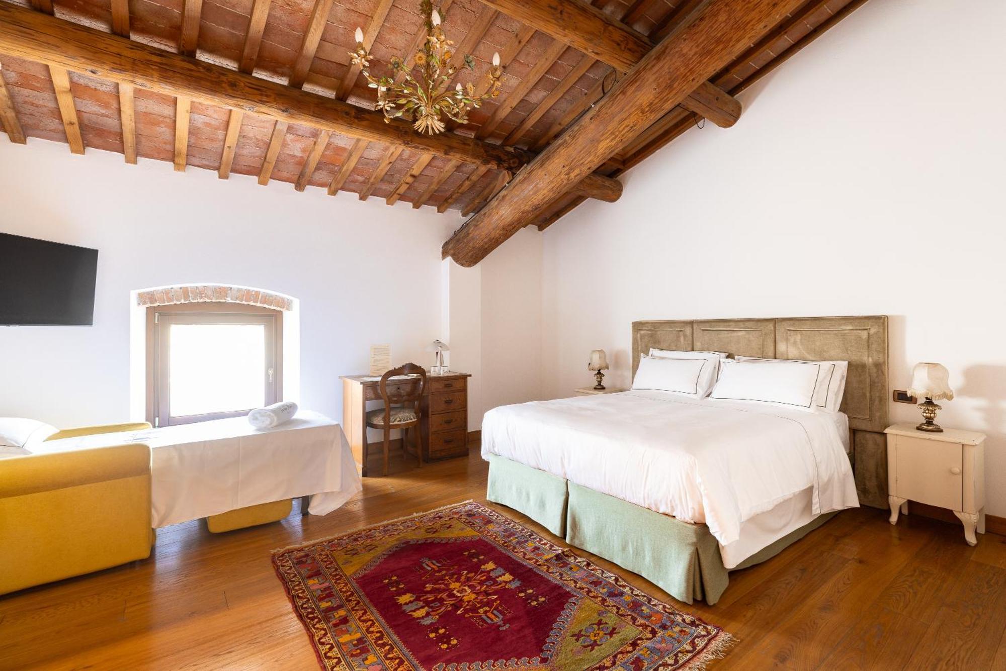 Verdeolivo 1876 - Apartments & Pool Mezzane di Sotto Exterior photo